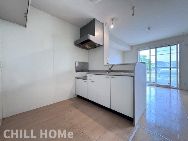 オンブラージュの居間・リビング|他社様掲載物件もまとめてご紹介、ご案内可能です(^^)/