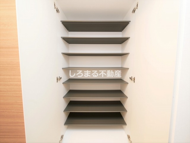 ジアコスモ江戸堀パークフロントの収納