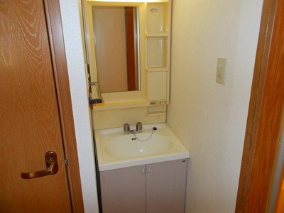 【洗面所】 | プロムナード | 忙しい朝には欠かせない洗面所です