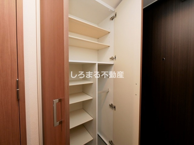 ララプレイス阿波座駅前フェリオの収納