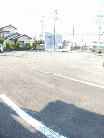 アネックスⅠの駐車場