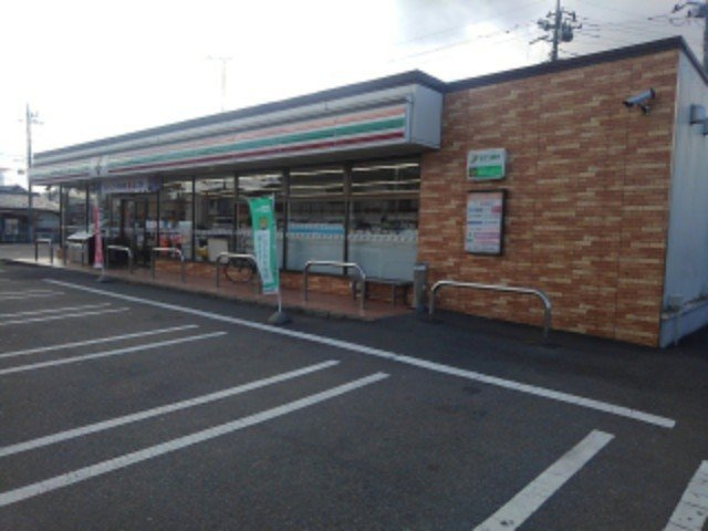 メゾン・デュ・ソレイユⅢの周辺|セブンイレブン貝沢町店まで450m