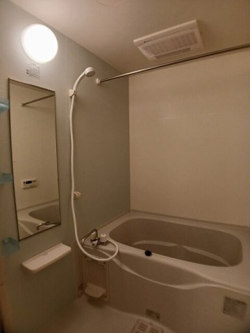 メゾン・デュ・ソレイユⅢの浴室