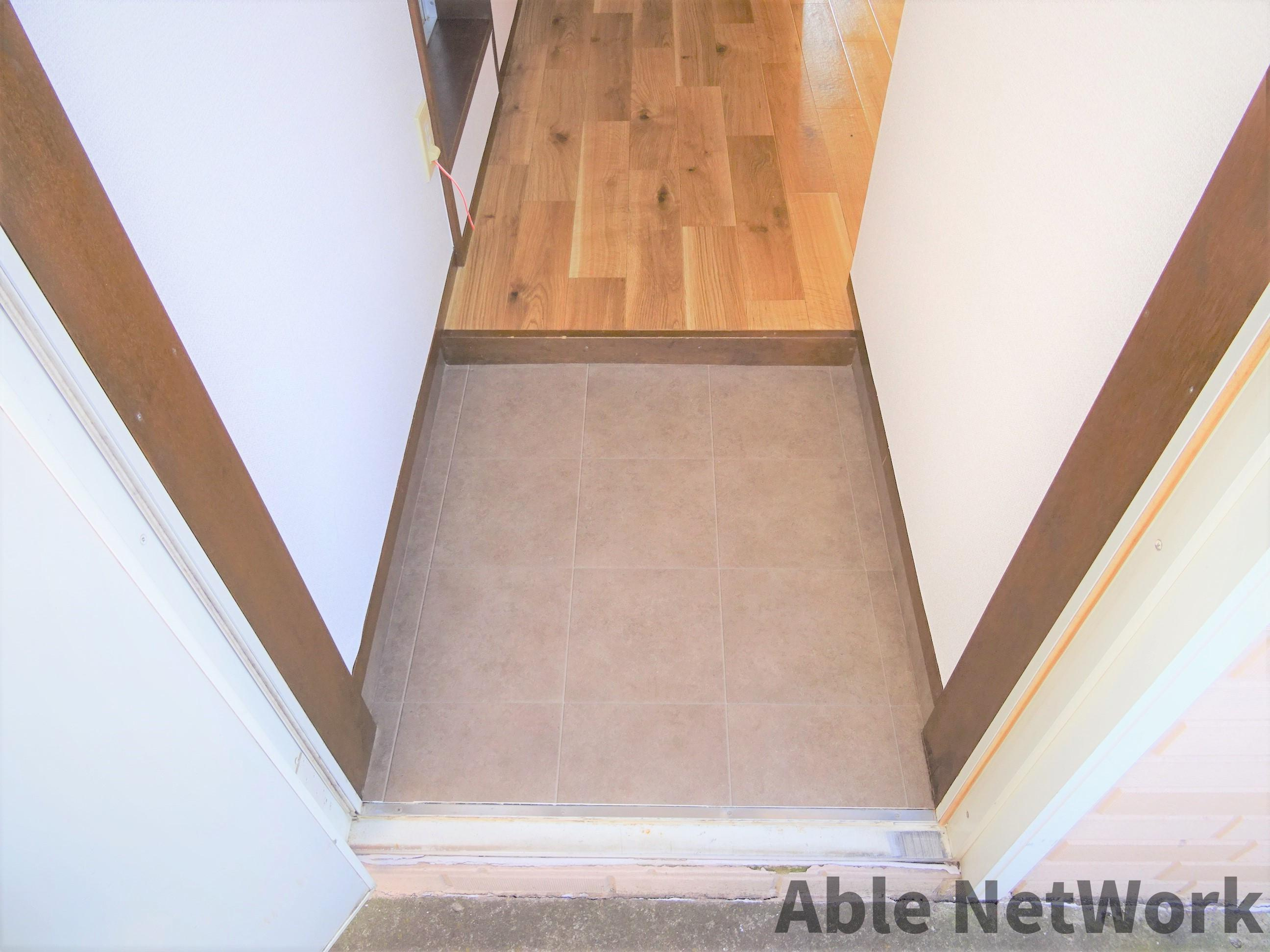 アークヒルズフクモトNO.1Ａの玄関|綺麗な玄関です！