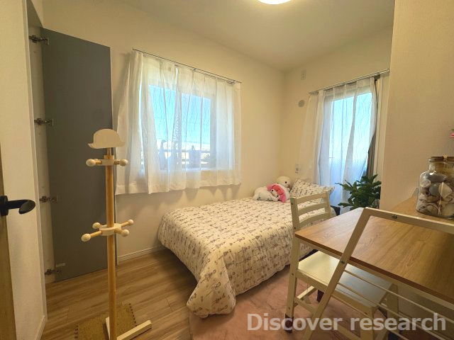 クリオ三鷹伍番館の洋室|【洋室（約4.0帖）】
家具が配置しやすくコンパクトな洋室です。