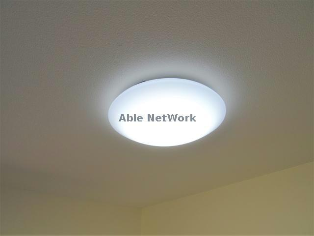 アークヒルズフクモトNO.3Bの設備|全室照明付き