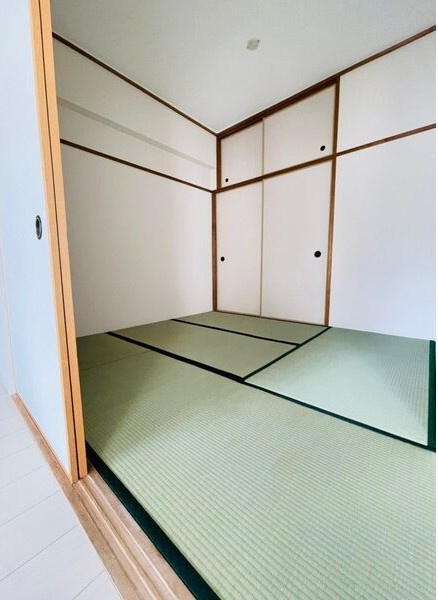 ホワイトキャッスル平針Ⅱの寝室