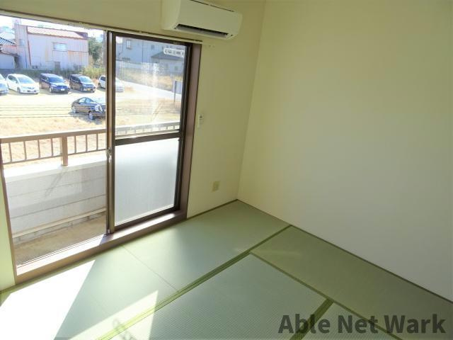 アークヒルズフクモトNO.3Bの和室|日当たり良好