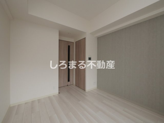 プレサンス四天王寺前夕陽ヶ丘　凛宮の居間・リビング