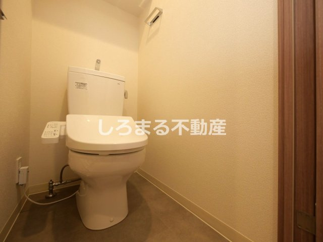 プレサンス四天王寺前夕陽ヶ丘　凛宮のトイレ