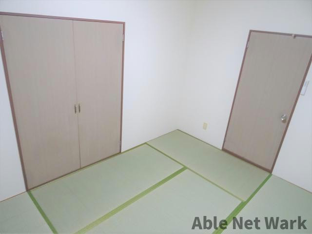 アークヒルズフクモトNO.3Bの和室