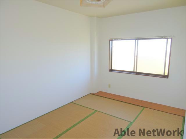 アークヒルズフクモトＮＯ．５Ａの和室|和室６．５帖