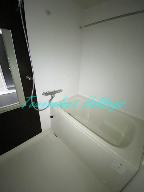 藤沢市藤沢の賃貸マンションの浴室|清潔感のあるお風呂です♪