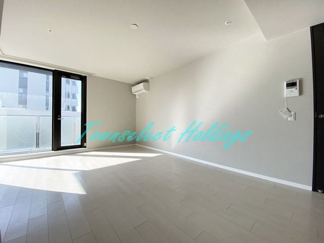 藤沢市藤沢の賃貸マンションの居間・リビング|使いやすいリビングになります♪