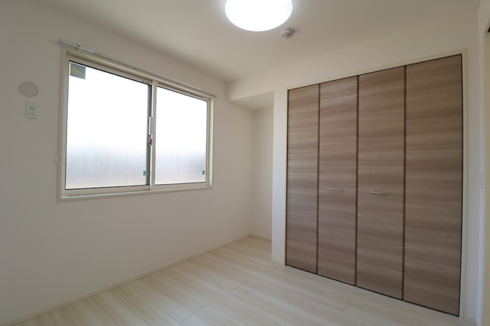 グランド　レジデンスの洋室