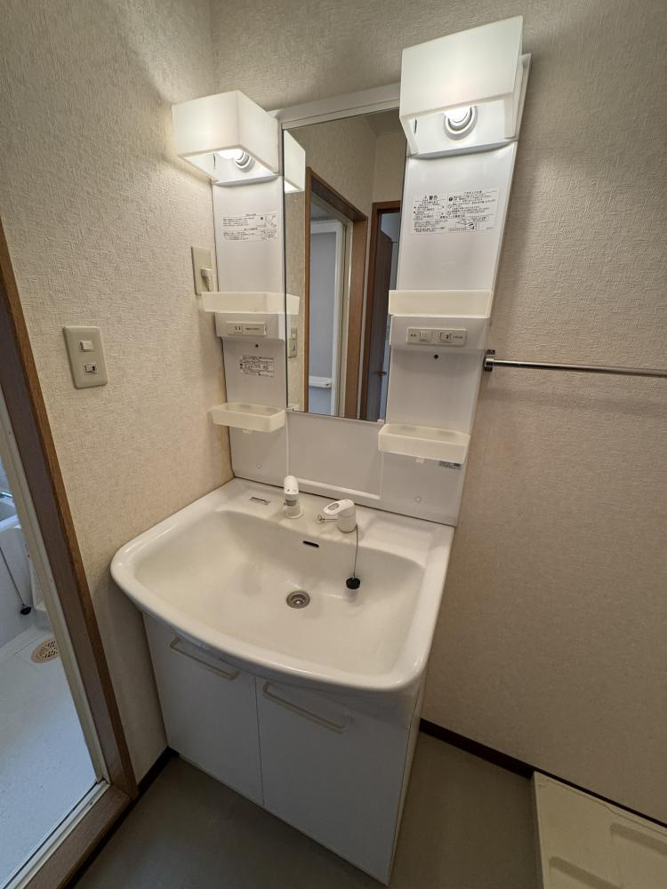 宝町荘の洗面所