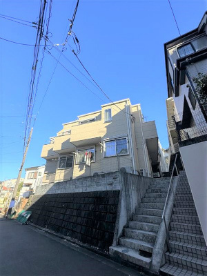 DTハウス神大寺の外観