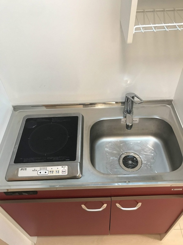 DTハウス神大寺のキッチン|※写真　203号室参考写真