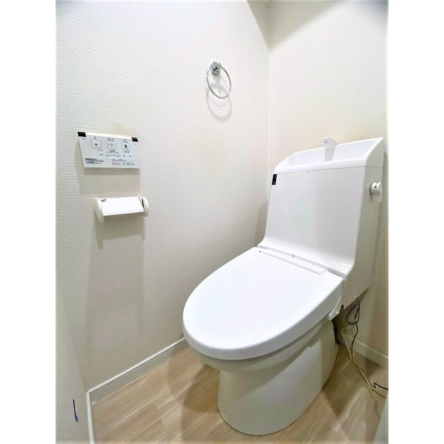 ＩＲＩＥ　ＦＬＯＯＲＳの内装