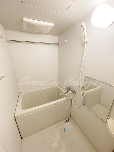 横浜市戸塚区吉田町の賃貸マンションの浴室|清潔感のあるお風呂です♪