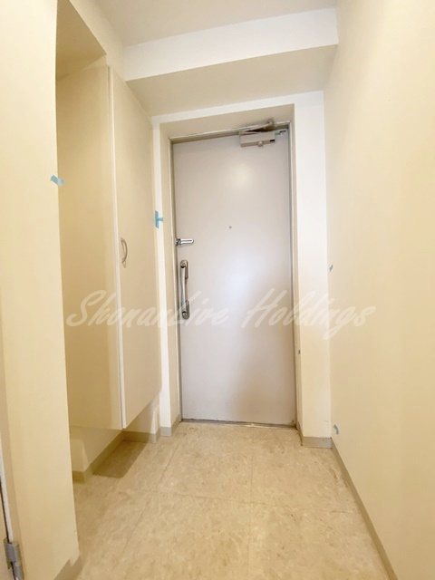 横浜市戸塚区吉田町の賃貸マンションの玄関|お履き物が多い方にもおすすめ♪