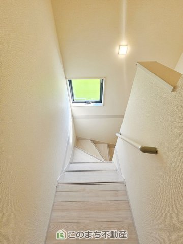 LiveleGarden.S第20栃木大平町西水代の設備|手すり付きで小さなお子様にも安心の階段スペースです☆