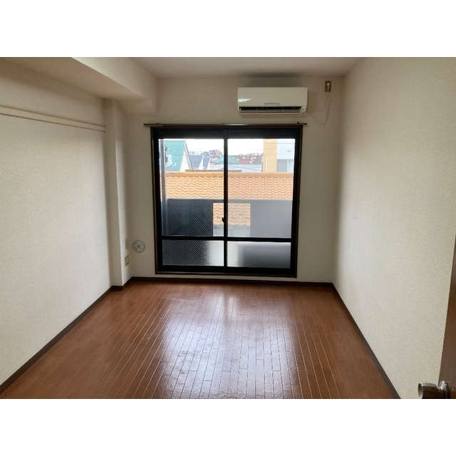 白鍬グランデの居間・リビング|ゆったりとしたリビングです