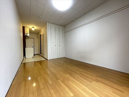 セキネハイツの居間・リビング|ゆったりとしたリビングです