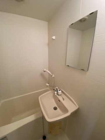 桶川駅前プラザの浴室|コンパクトで使いやすいお風呂です