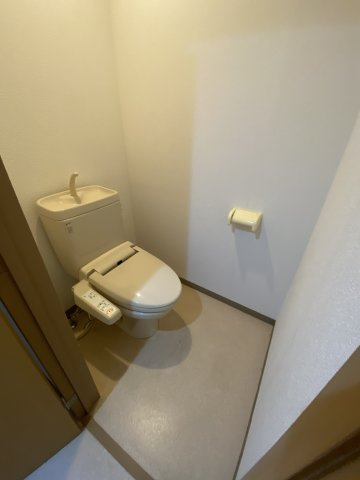 桶川駅前プラザのトイレ|清潔感のあるトイレです