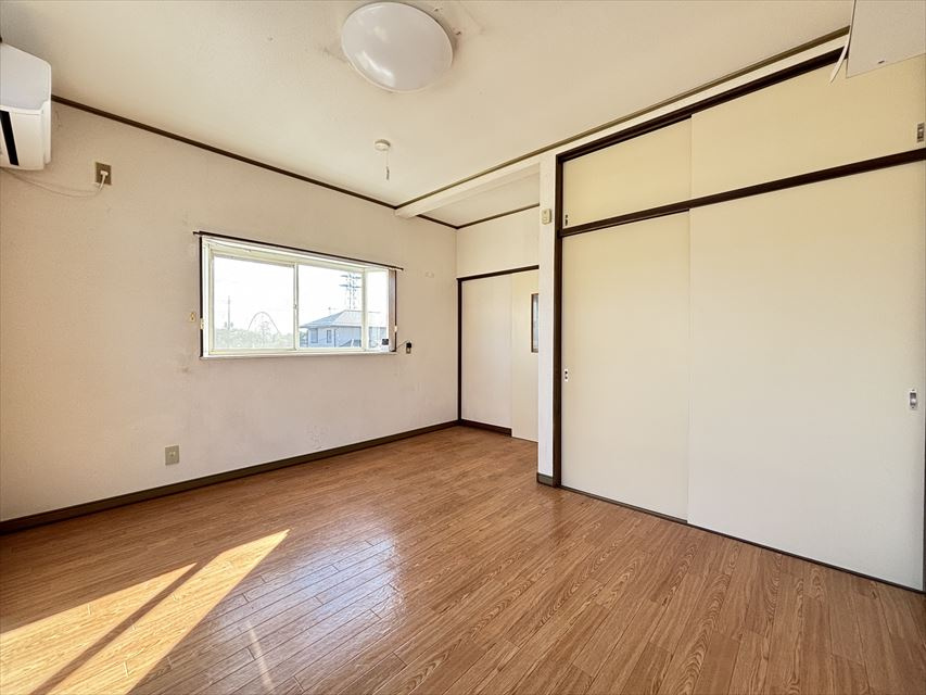 島村ハイツ３の居間・リビング|リビングです