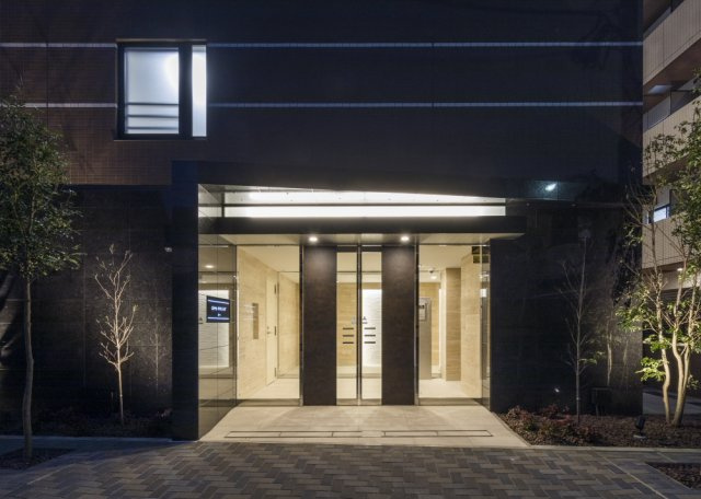 DIPS赤羽北EASTのエントランス|ゆとりのあるエントランスです