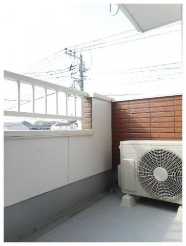 メゾン・ユーケイＡのバルコニー