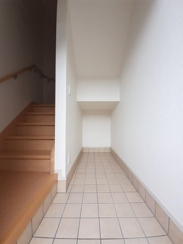 ヴァンベール蘭　Ｂの玄関