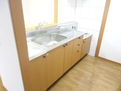 【キッチン】 | セピアガーデン | キッチン