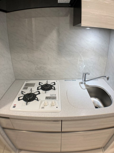 プレール・ドゥーク新宿Ｗｅｓｔのキッチン|※写真は同タイプ住戸です。