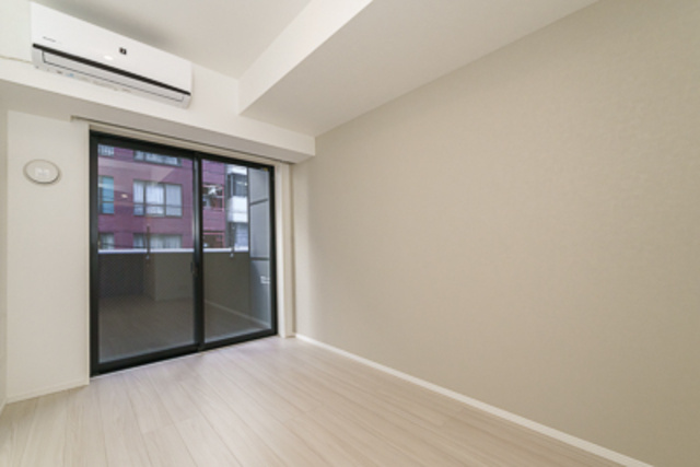 ＴＨＥ　ＡＸＩＳ　ＫＯＪＩＭＡＣＨＩの居間・リビング|※写真は同タイプ住戸です。