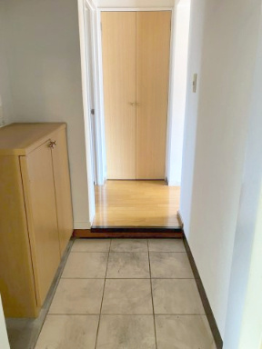 マンションTSUZUKIの玄関