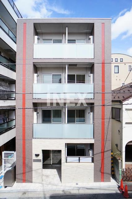 横浜市南区榎町２丁目の賃貸マンションの外観