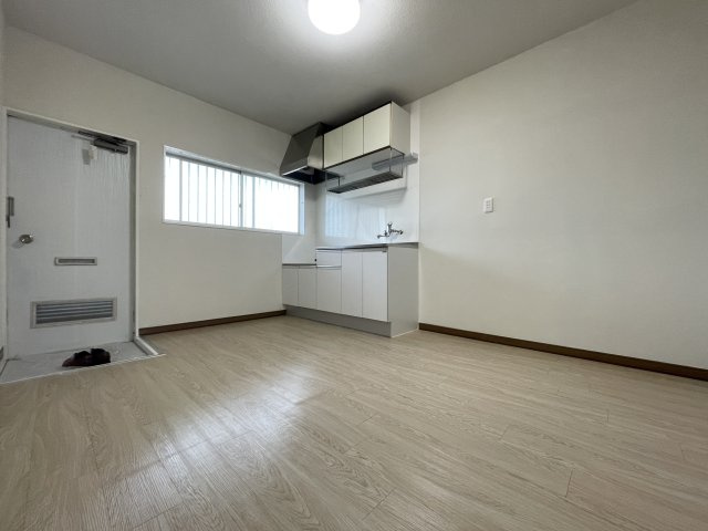 ブランパレスの洋室