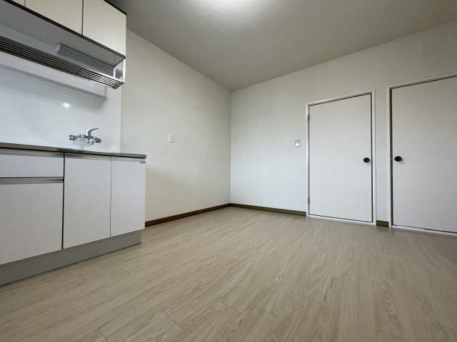 ブランパレスの洋室