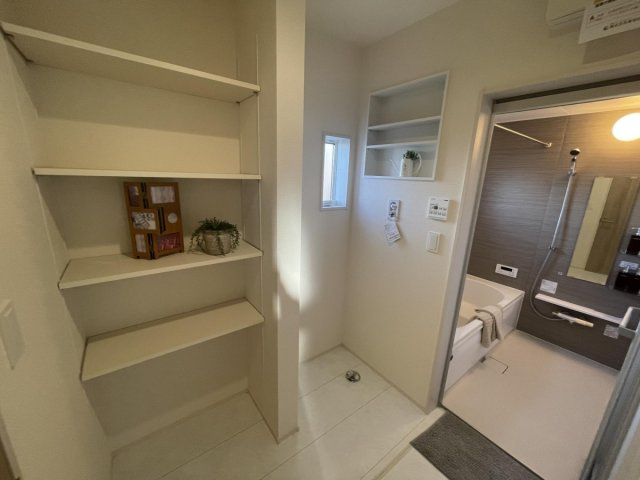 【独立洗面台】の画像