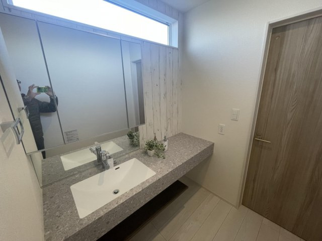 【独立洗面台】の画像