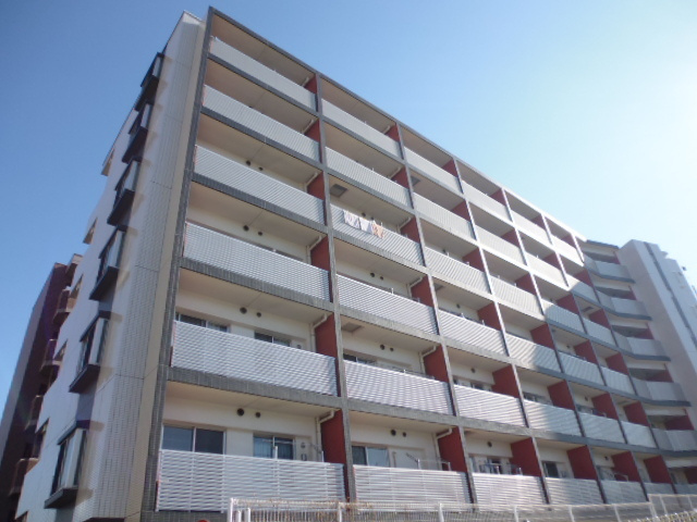 ダイナシティ浮間公園の外観|見上げるほどの存在感です！