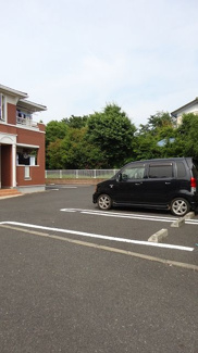 【駐車場】