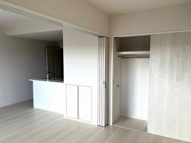 ワイズエステムコート北谷伊平ウェストの収納|ワイズエステムコート北谷伊平ウェスト｜海が見えるマンション｜アイランドリゾート沖縄