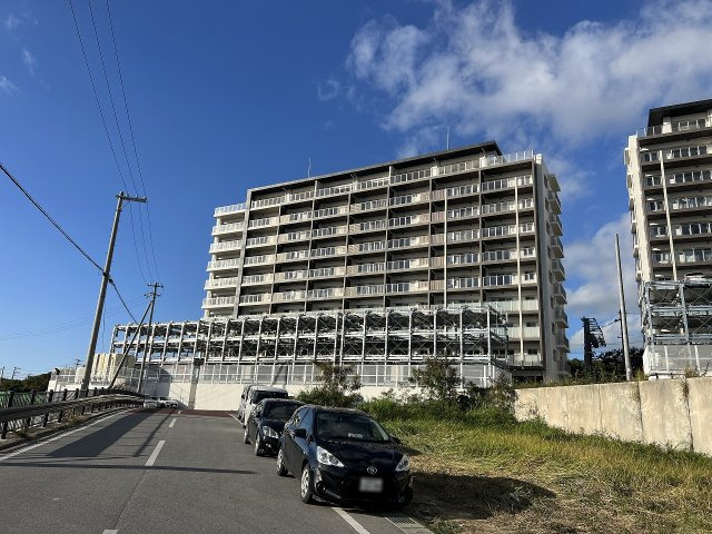 ワイズエステムコート北谷伊平ウェスト|ワイズエステムコート北谷伊平ウェスト｜海が見えるマンション｜アイランドリゾート沖縄