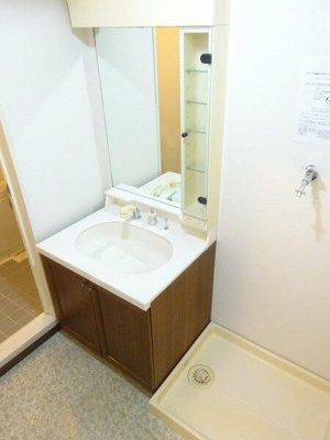 【洗面所】 | ライオンズマンション立石リバーサイド