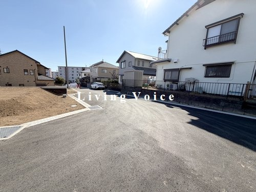【前面道路含む現地写真】 | 伊勢原市高森4丁目　土地（売地）全7区画 | 伊勢原市高森4丁目　土地（売地）全7区画
