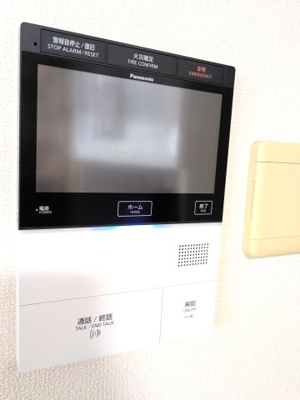 【セキュリティ】 | ■新規専任物件■シークレア茨木桜通り | ■テレビモニター付きオートロックシステム